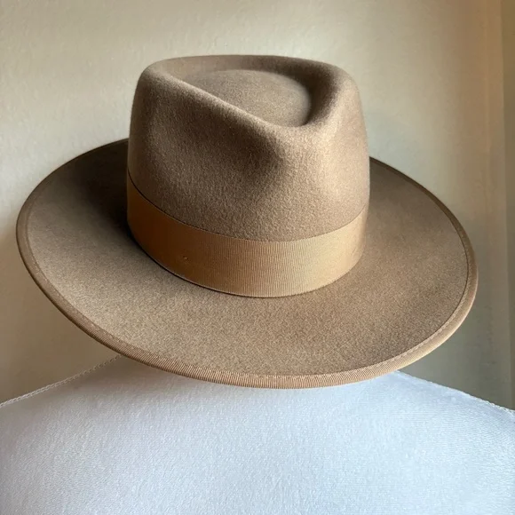 Camp the Label Women’s Ford Fedora Hat in French Beige Australian Wool